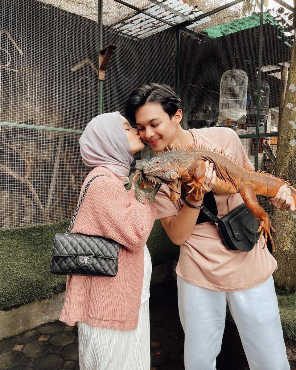 instagram.com/dindahw