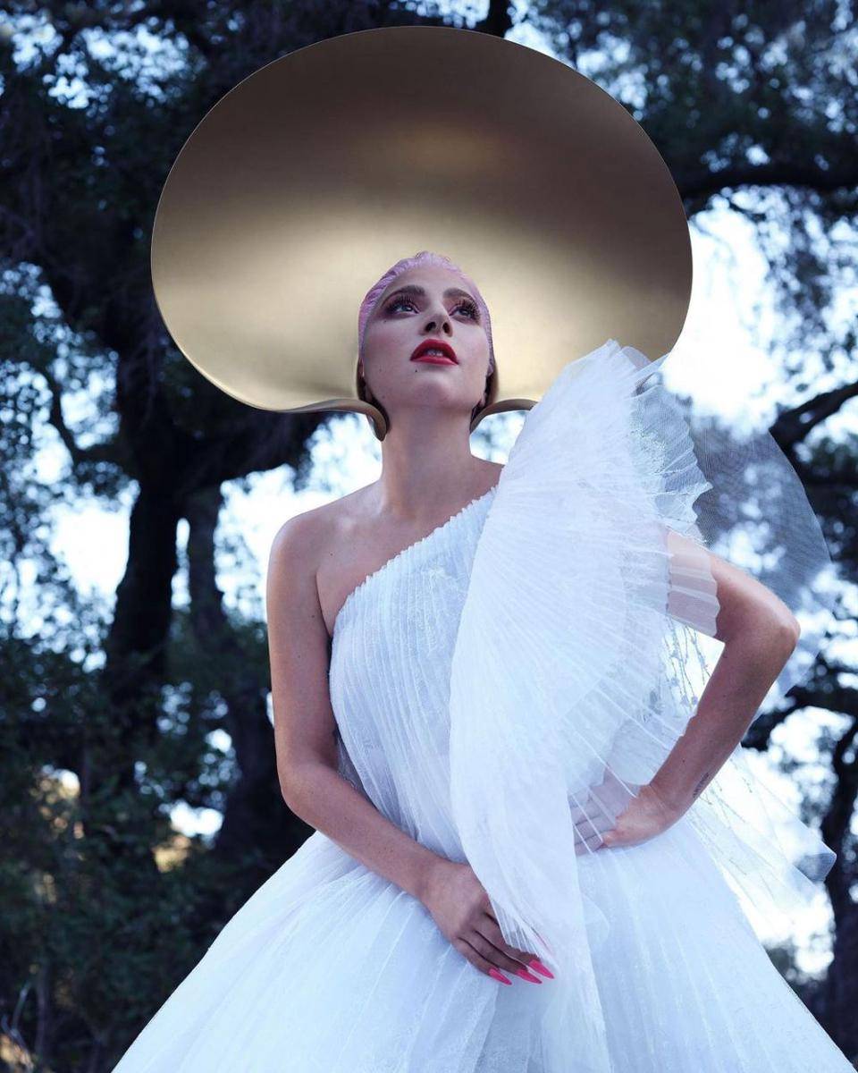instagram.com/ladygaga