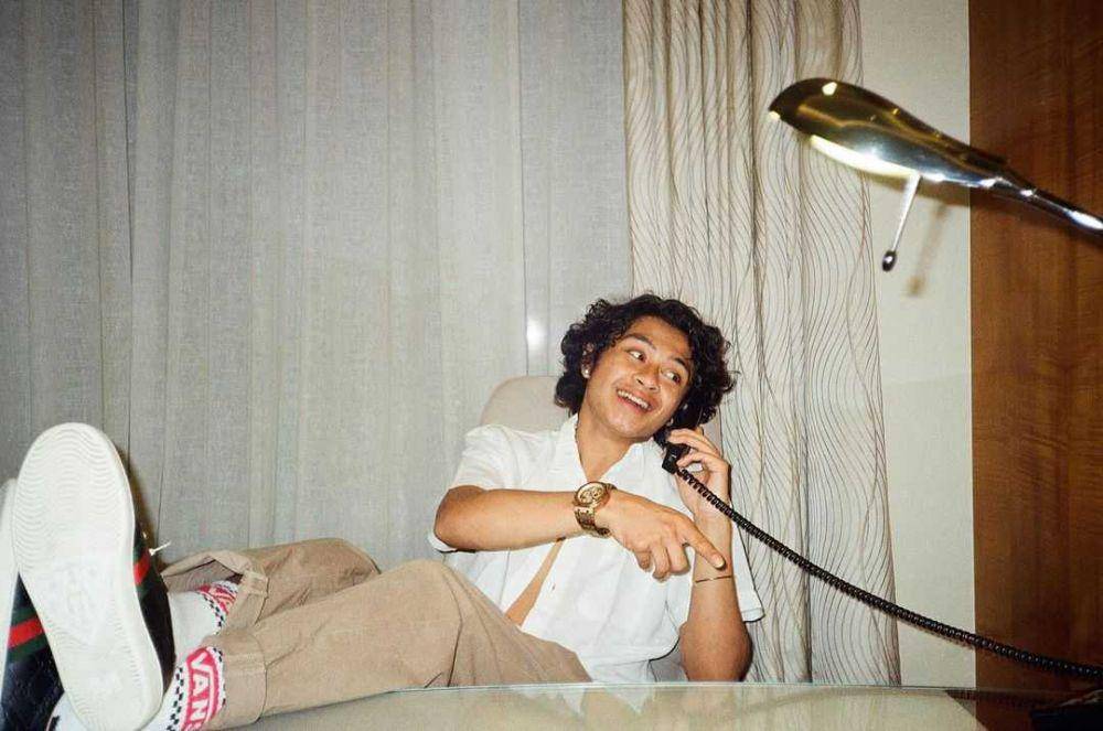 Instagram.com/bastiansteel