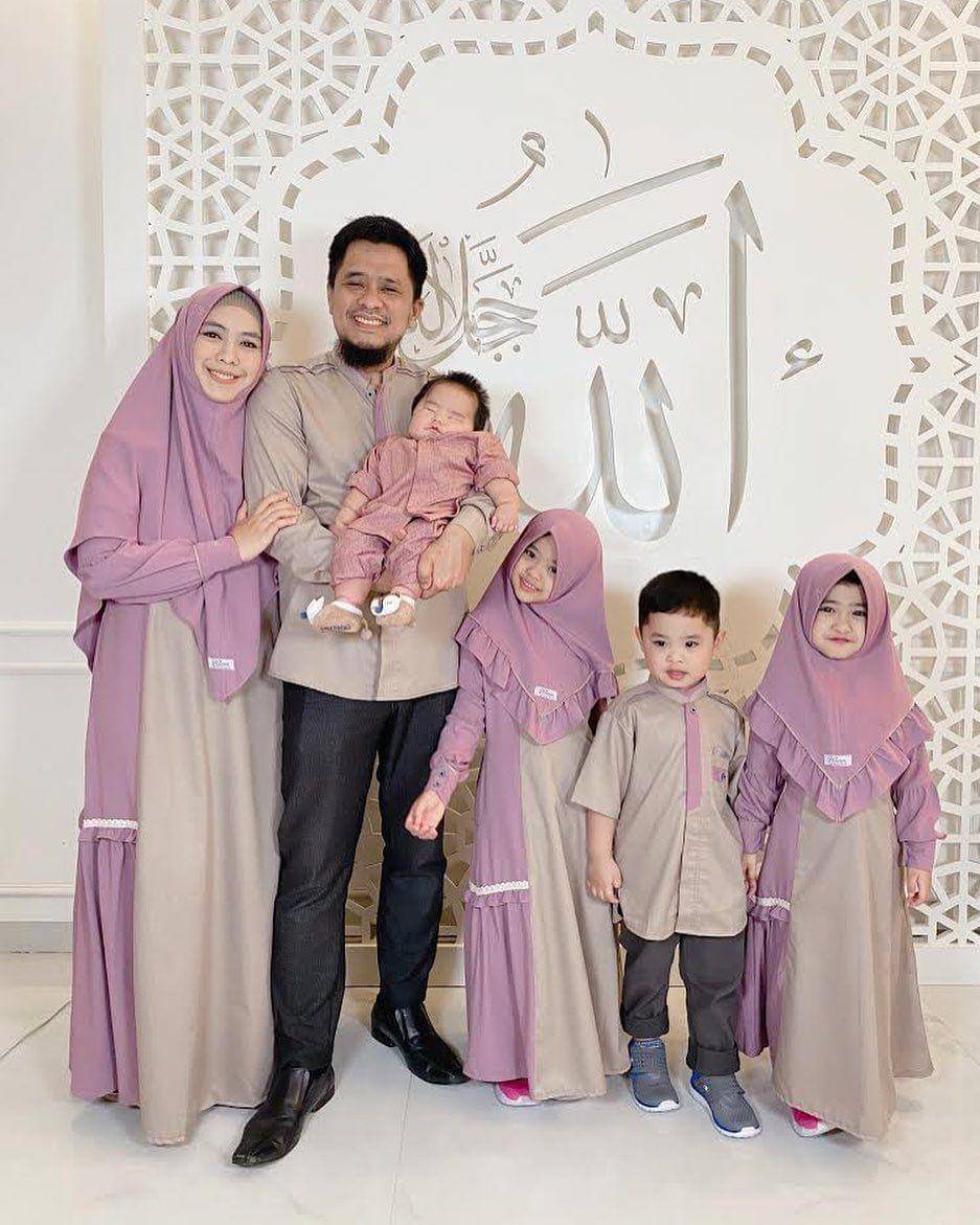 instagram.com/okisetianadewi