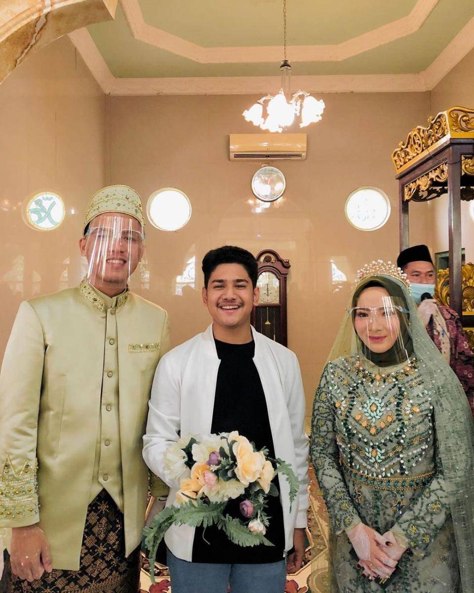 instagram.com/syakirdaulay