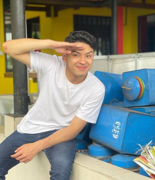 instagram.com/asyrafjamall