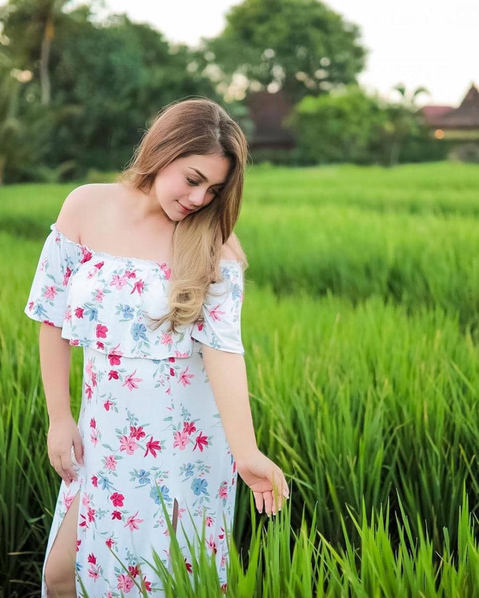 instagram.com/celine_evangelista