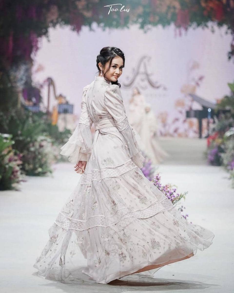 instagram.com/michelleziu