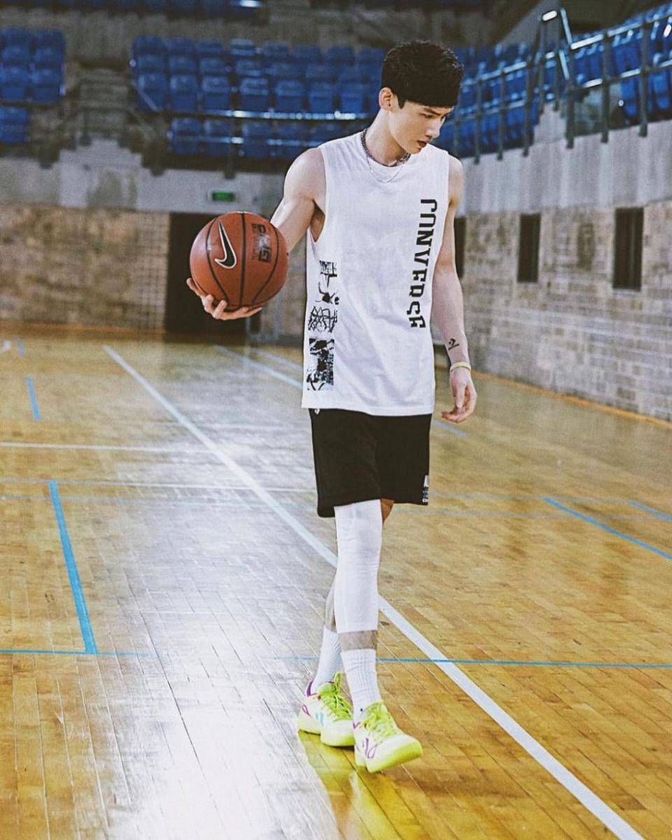 instagram.com/baijingting