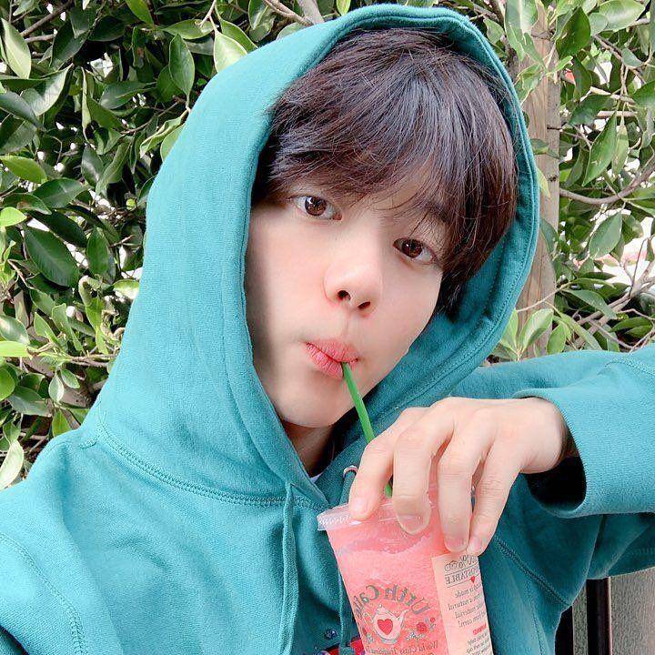 instagram.com/yjaybaby