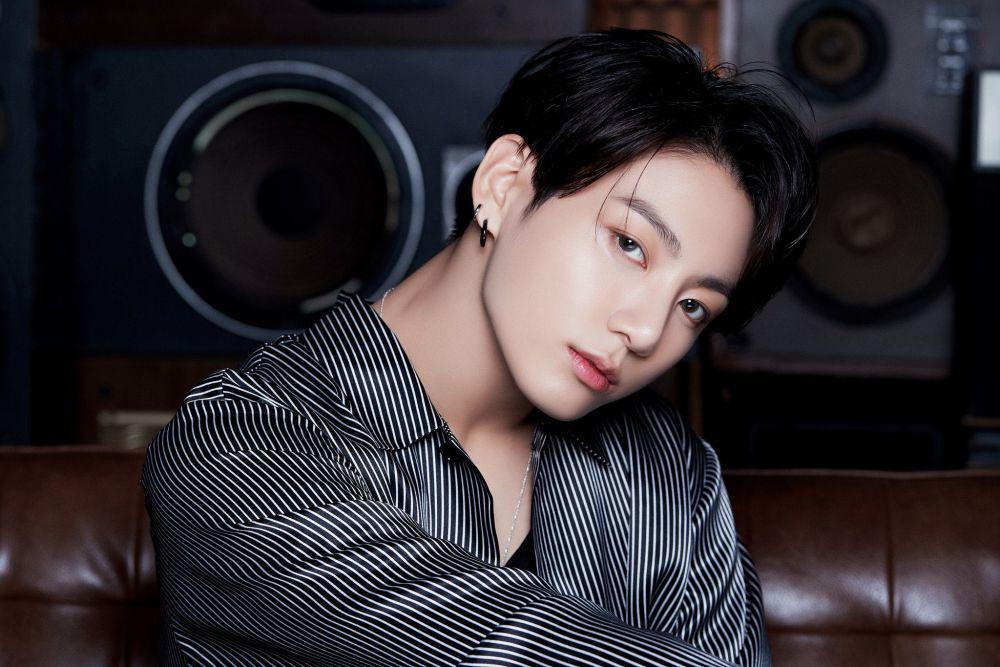 Fans Berat, 10 Momen Selebriti Fangirling pada Jungkook BTS