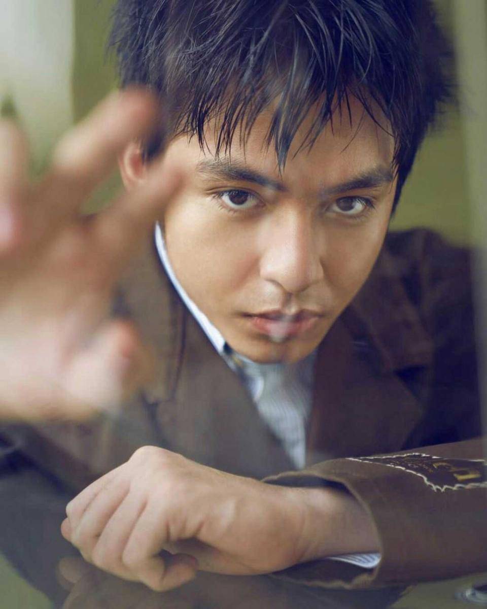 Instagram.com/anggayunandareal16