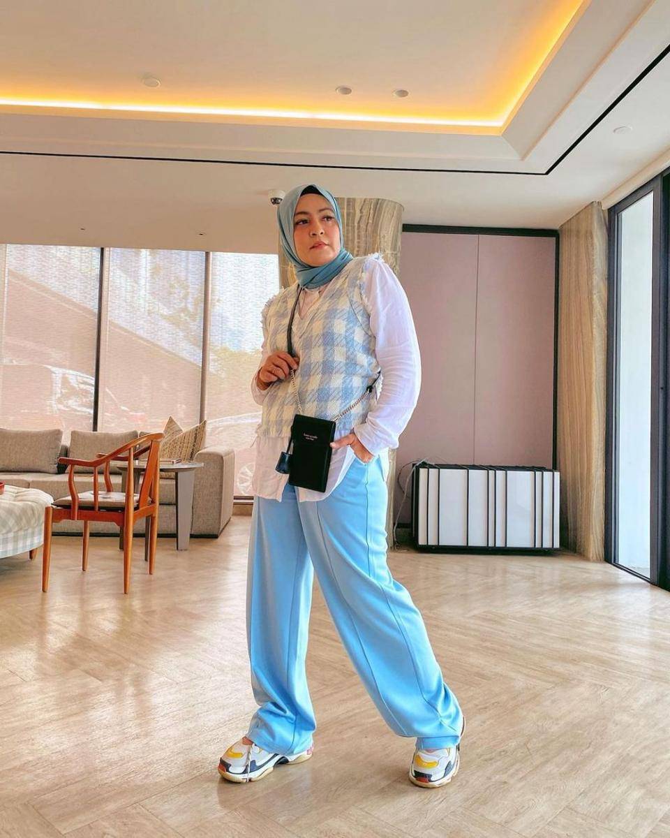instagram.com/astridkuya