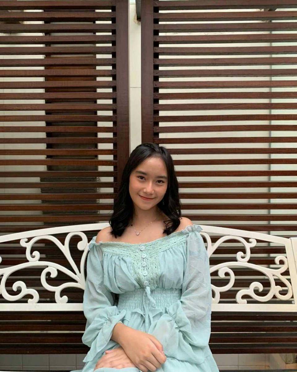Instagram.com/jkt48.freya