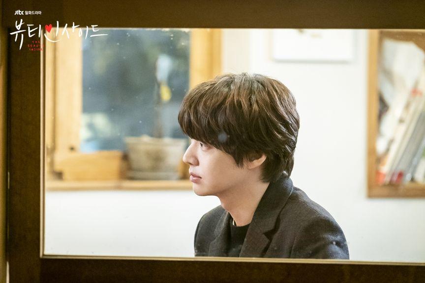10 Aktor Ini Perankan Karakter Beriman di Drama Korea
