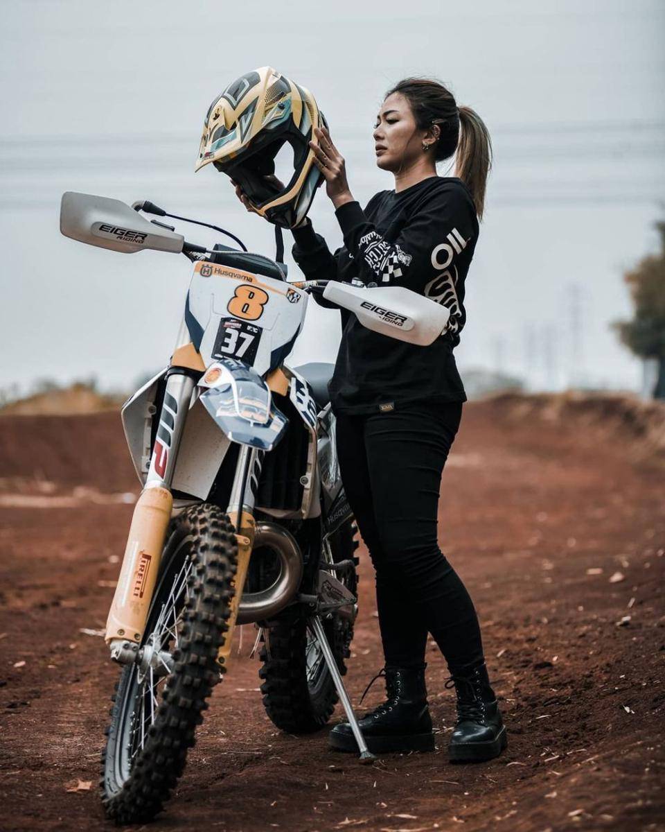 instagram.com/nabilabylla