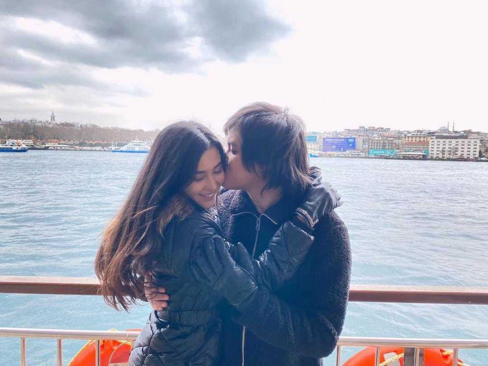 10 Momen Manis Bulan Madu Kevin Aprilio dan Vicy Melanie di Turki