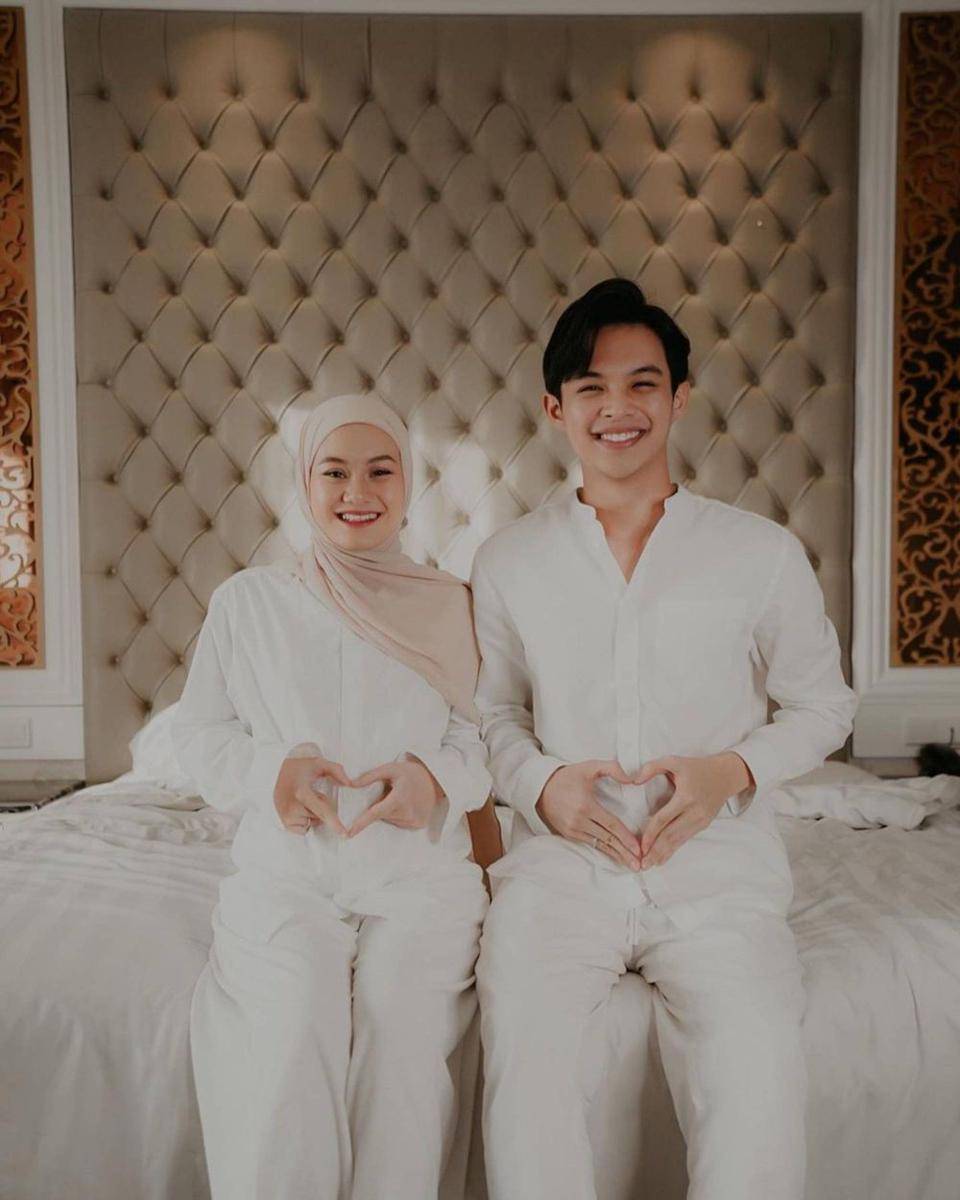 Instagram.com/rey_mbayang/