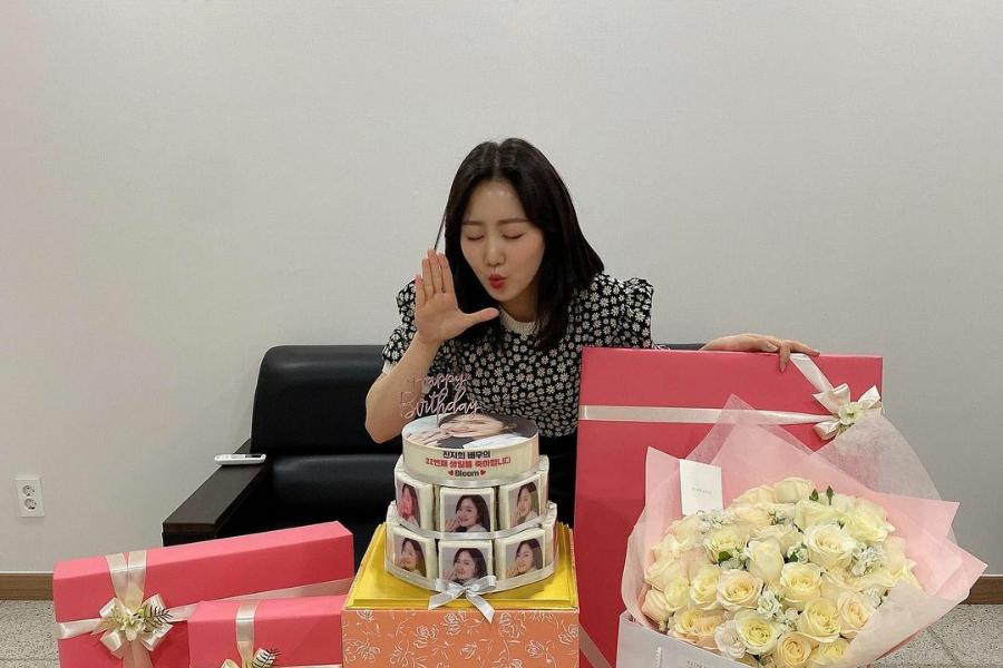 Genap 22 Tahun, 10 Potret Jin Ji Hee 'The Penthouse' Makin Flawless