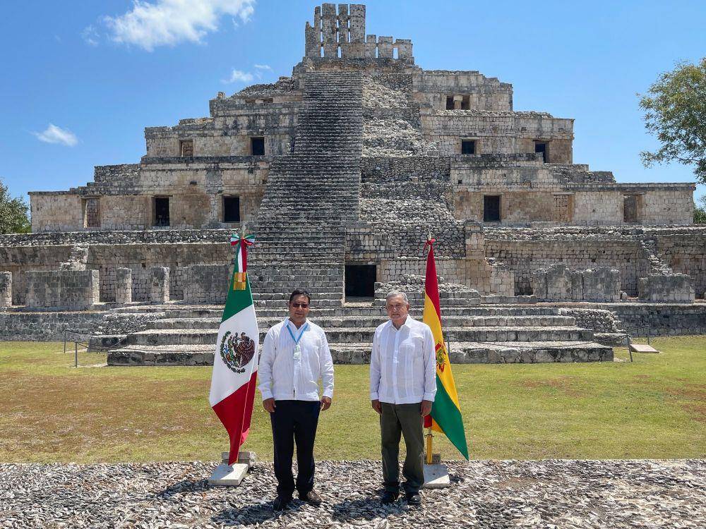 Pertemuan antara Presiden Meksiko Andres Manuel Lopez Obrador dan Presiden Bolivia Luis Arce. (twitter.com/lopezobrador_/)