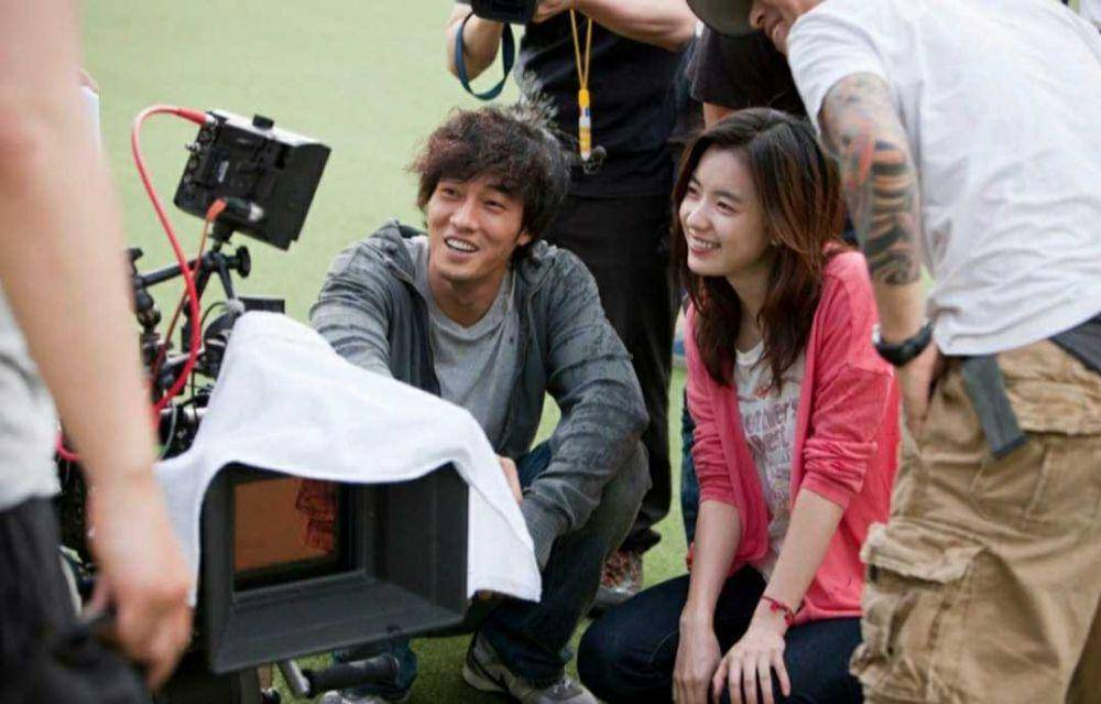 Instagram.com/hanhyojoo222
