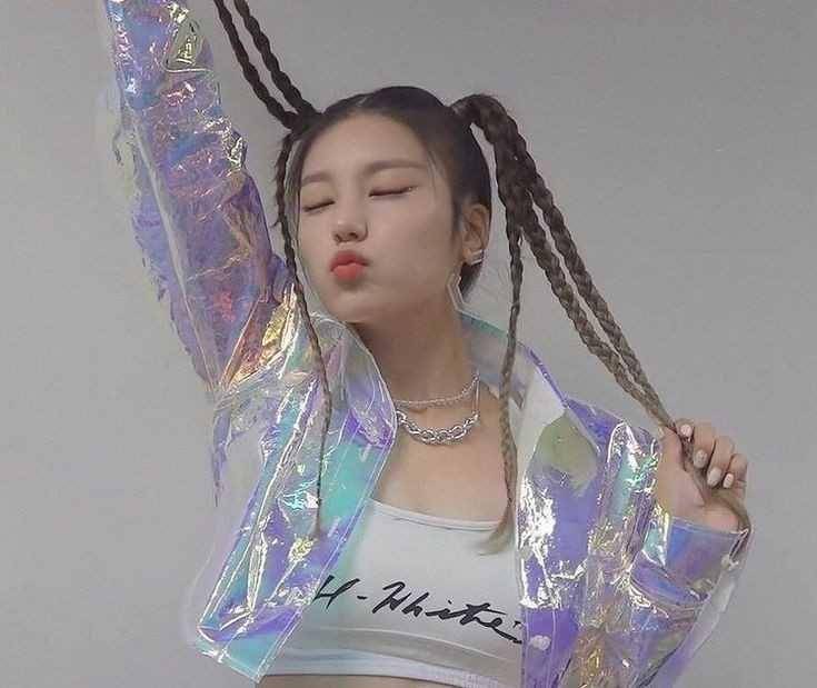 twitter.com/Yeji_livelove