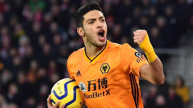 10 Potret Gagah Raul Jimenez, Striker Tajam Wolverhampton Asal Meksiko