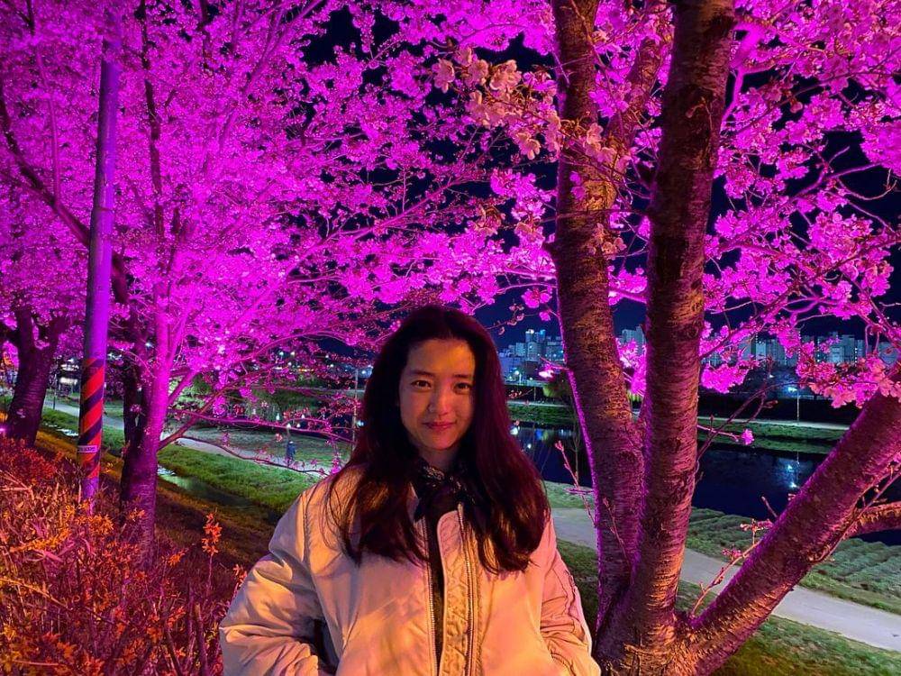 instagram.com/kimtaeri_official