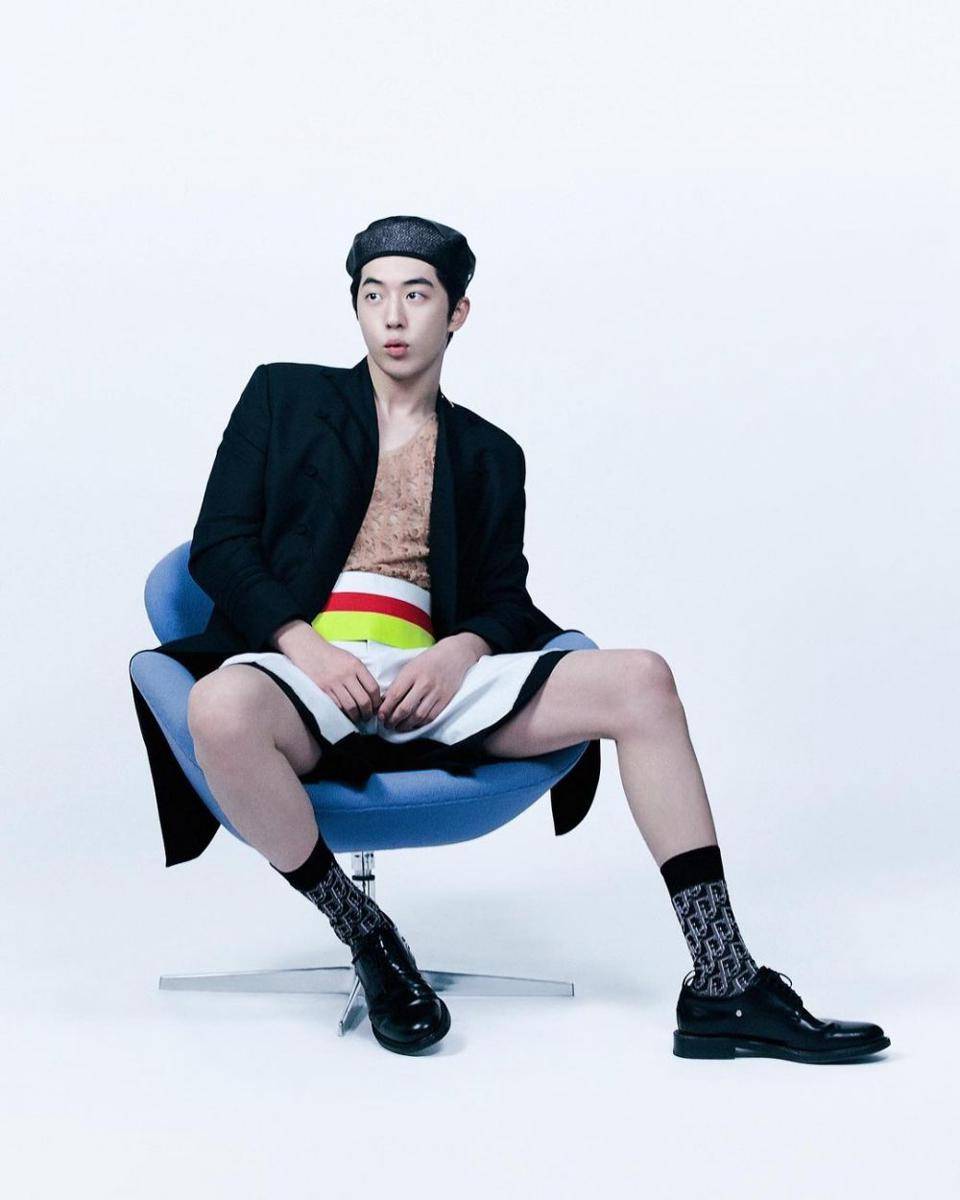 instagram.com/esquire.korea