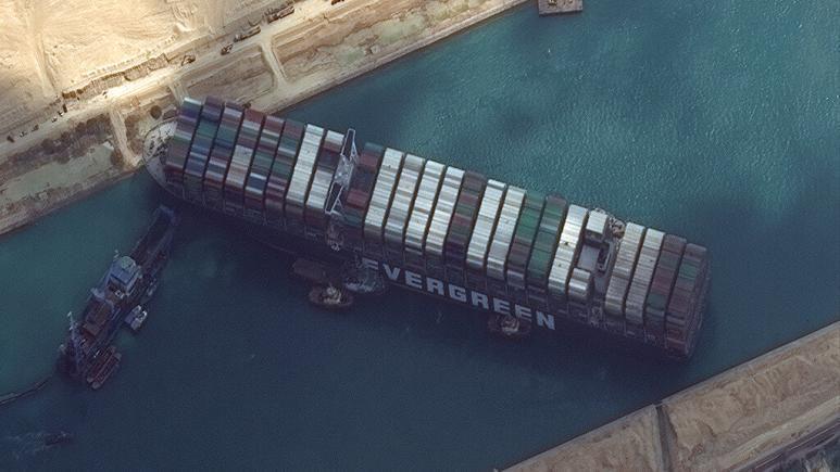 5 Fakta Kapal Ever Given yang Terjebak di Terusan Suez