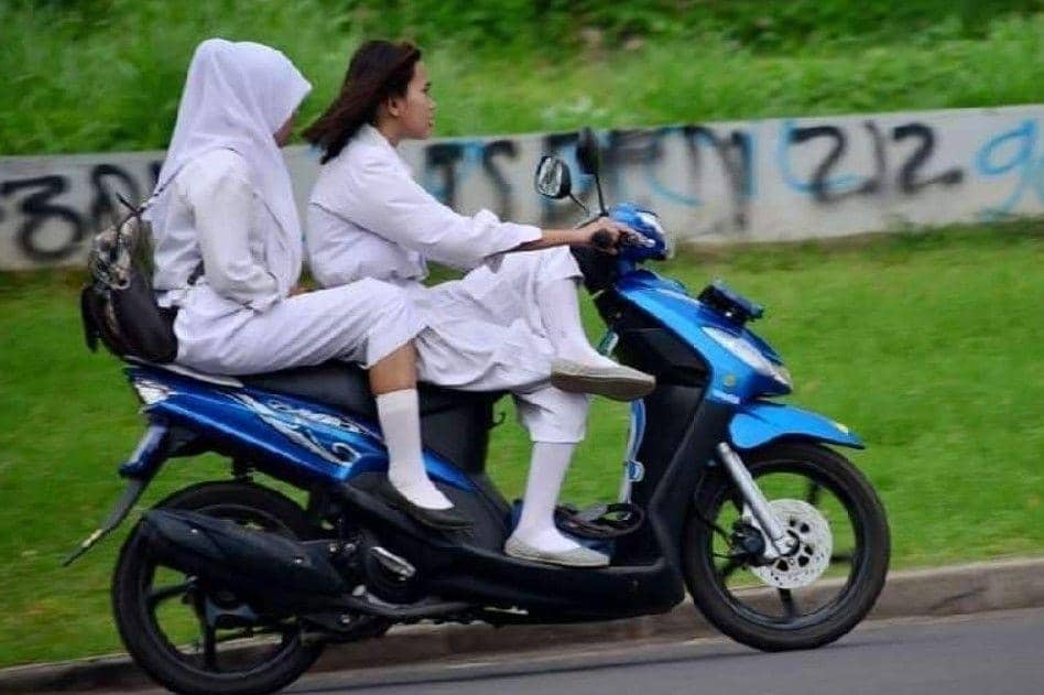 Bikin Emosi! Ini 9 Kelakuan Pemotor Indonesia yang Gak Kenal Ampun