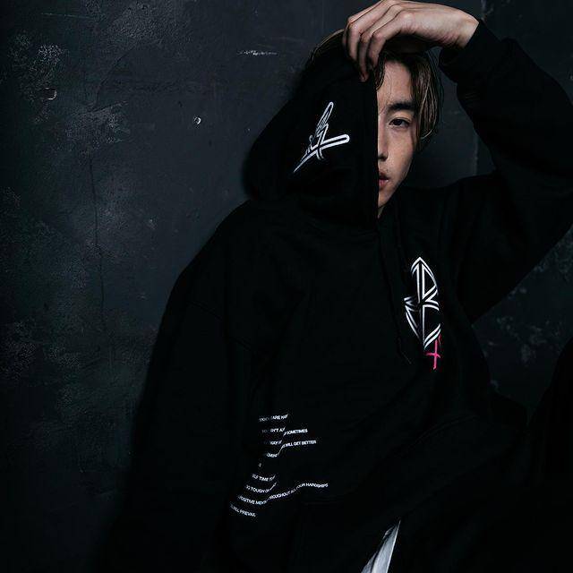 instagram.com/marktuan