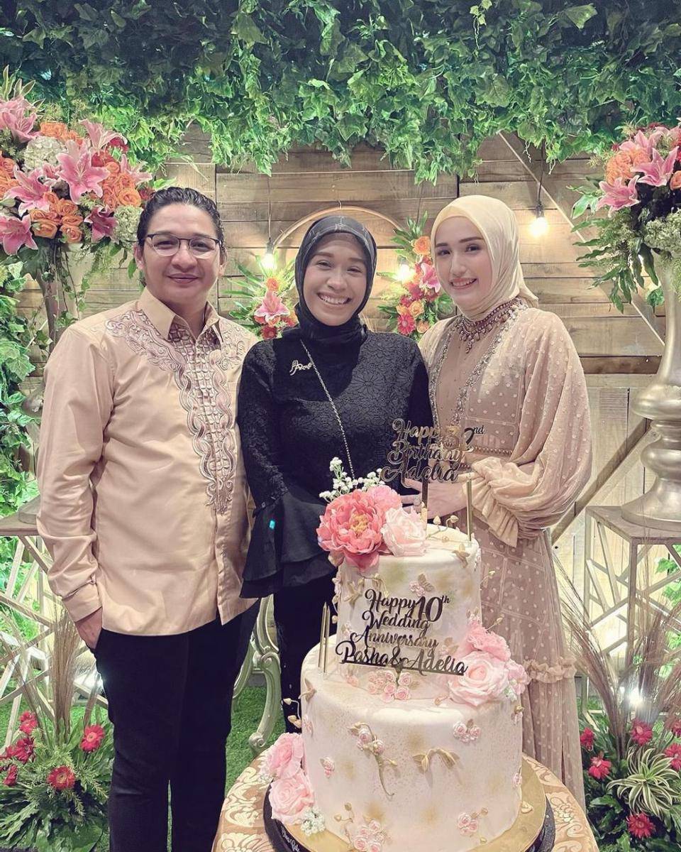 instagram.com/bundahanim_arrafi