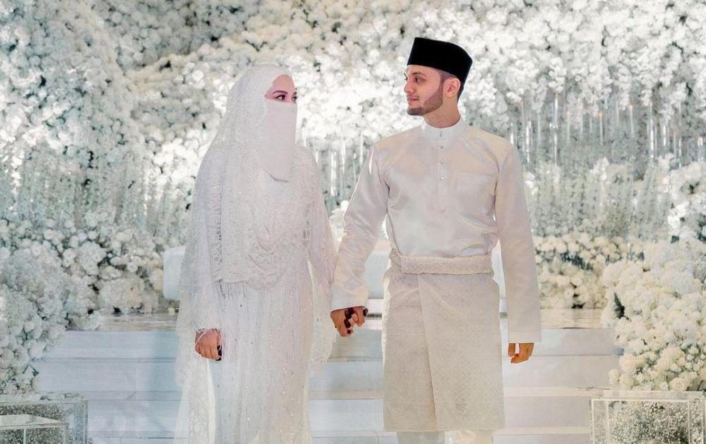 10 Potret Pernikahan Artis Neelofa Adik Ipar Engku Emran, Mewah!