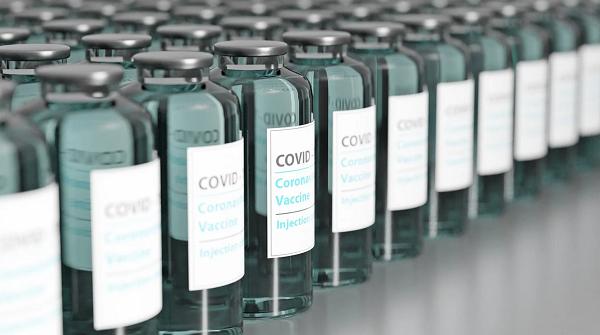 Ilustrasi vaksin COVID-19. (Pixabay.com/torstensimon)