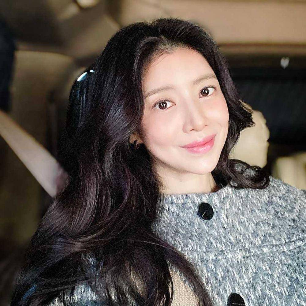 instagram.com/loveyoonsea