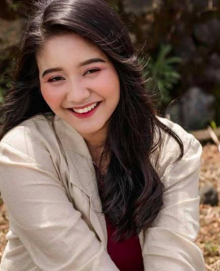 instagram.com/sabrinaristawan_