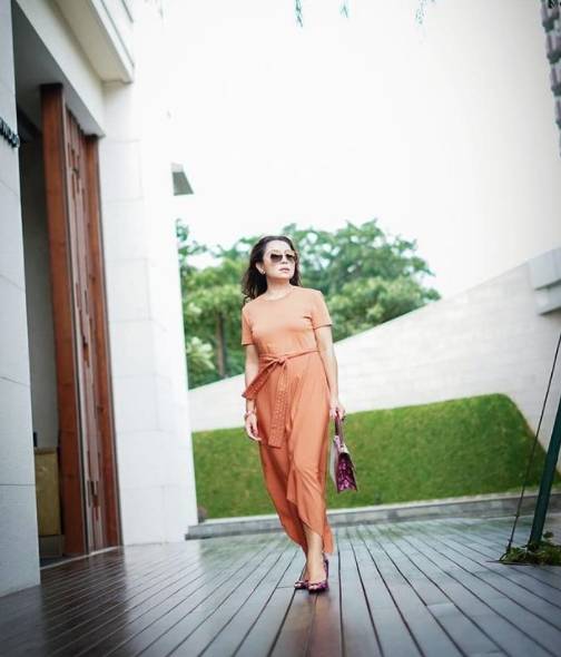 instagram.com/mayangsari_official