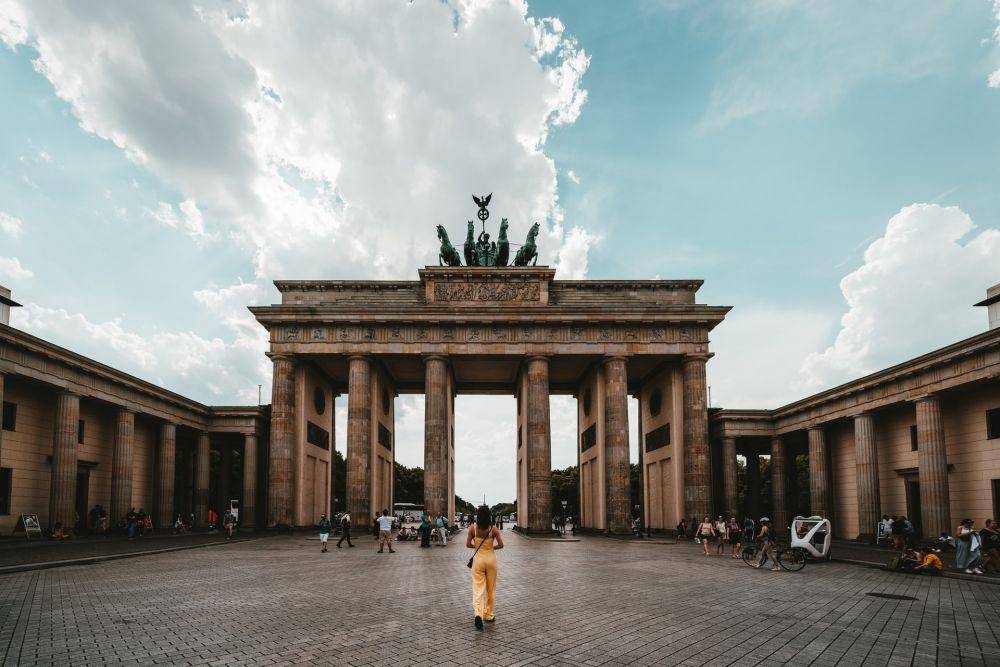 unsplash.com/Claudio Schwarz