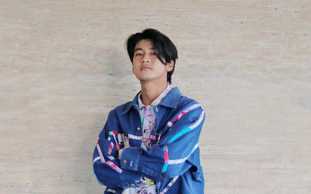 Jadi Idola Anak Muda, Ini 10 Potret Keren Anrez Adelio Bak Oppa Korea
