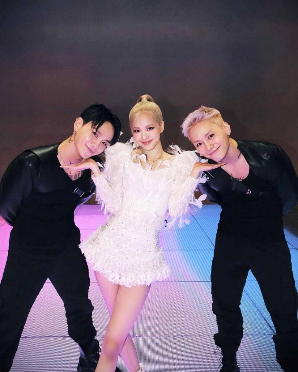 instagram.com/roses_are_rosie