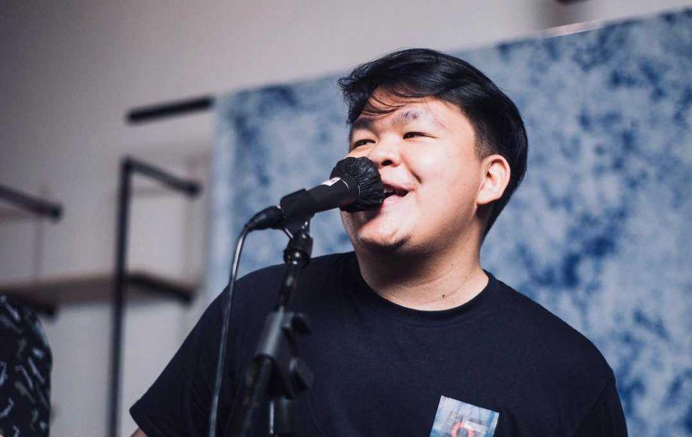 10 Potret Teuku Ryzki yang Semakin Dewasa, Cool dan Gagah Banget!