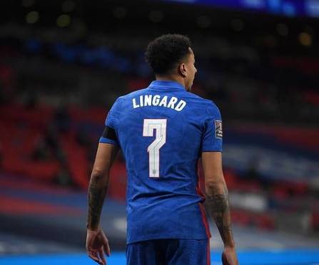 instagram.com/jesselingard
