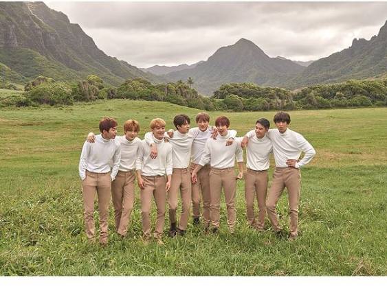 instagram.com/weareone.exo