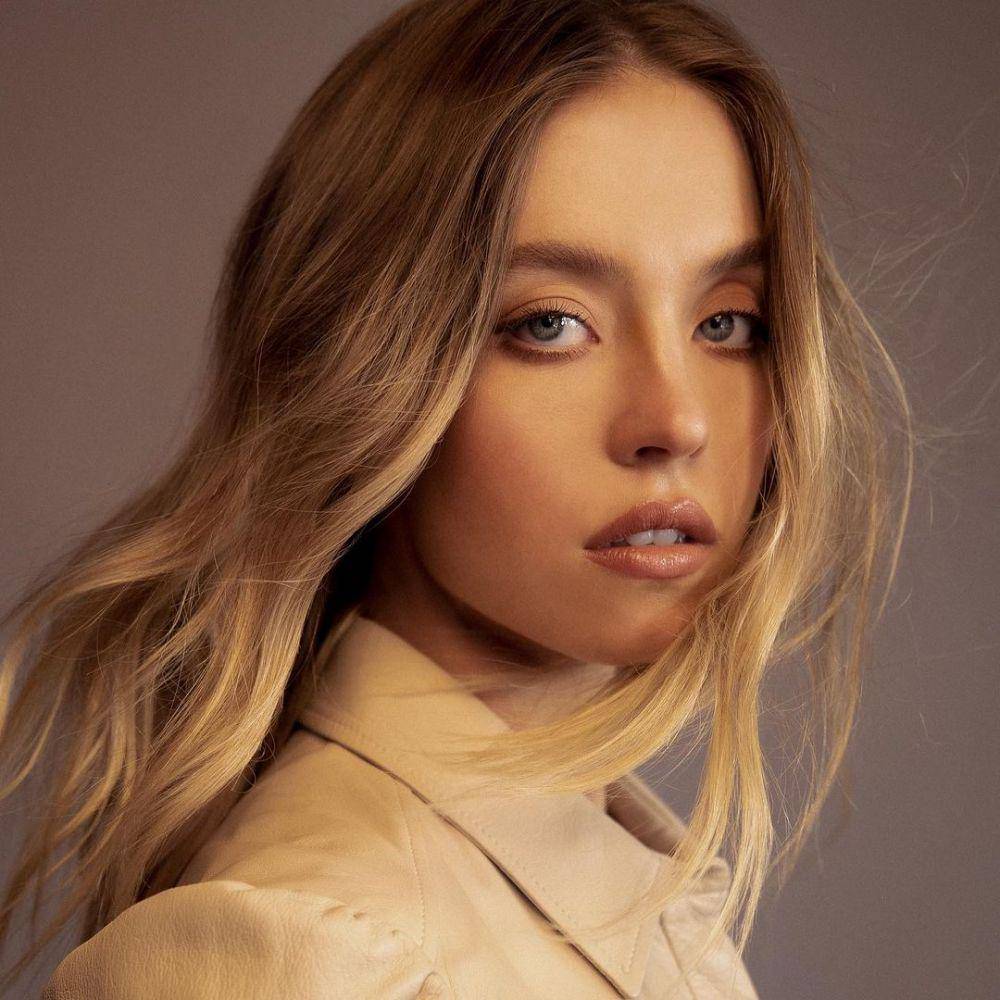 instagram.com/sydney_sweeney/