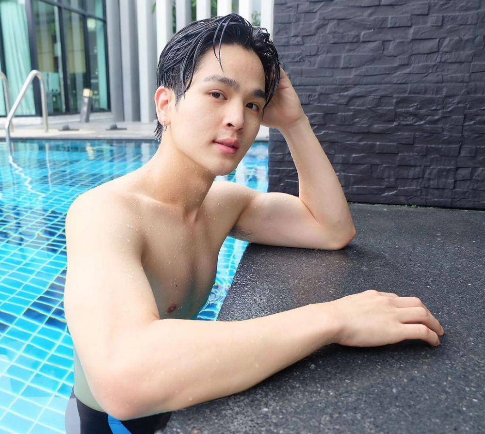instagram.com/yoonpsn