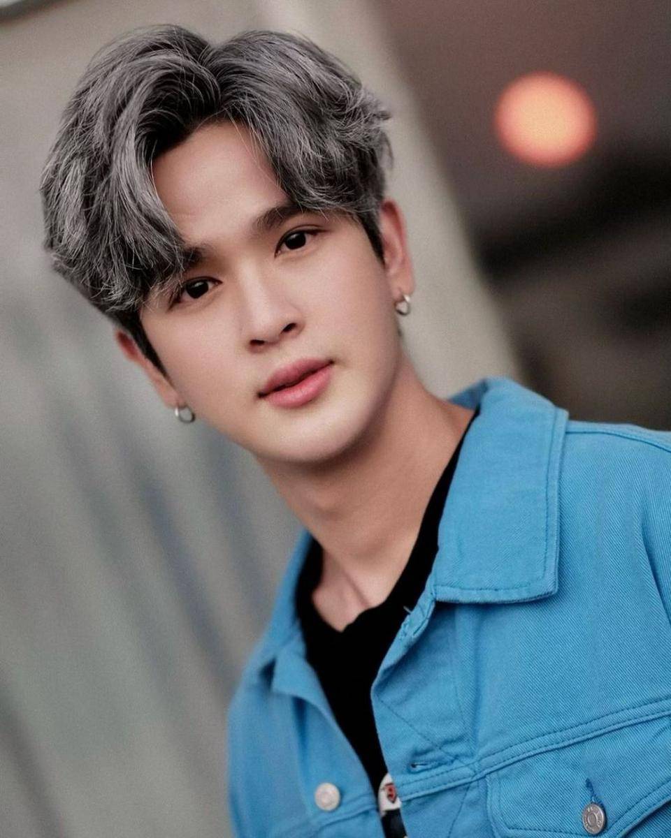 instagram.com/yoonpsn