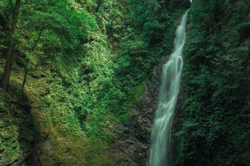7 Air Terjun di Kalimantan Selatan yang Pamerkan Panorama bak Lukisan