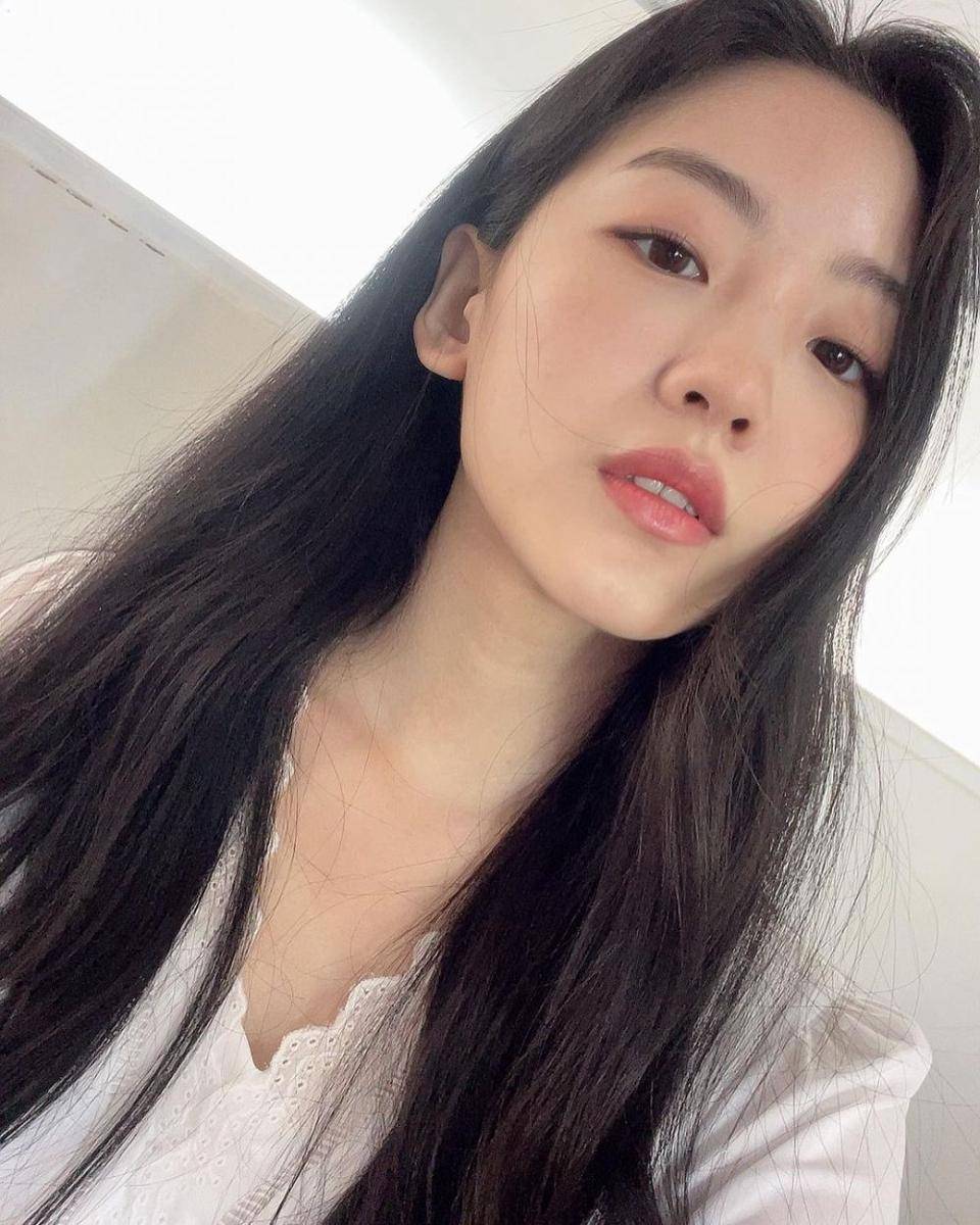 Instagram.com/yihyun_1208/