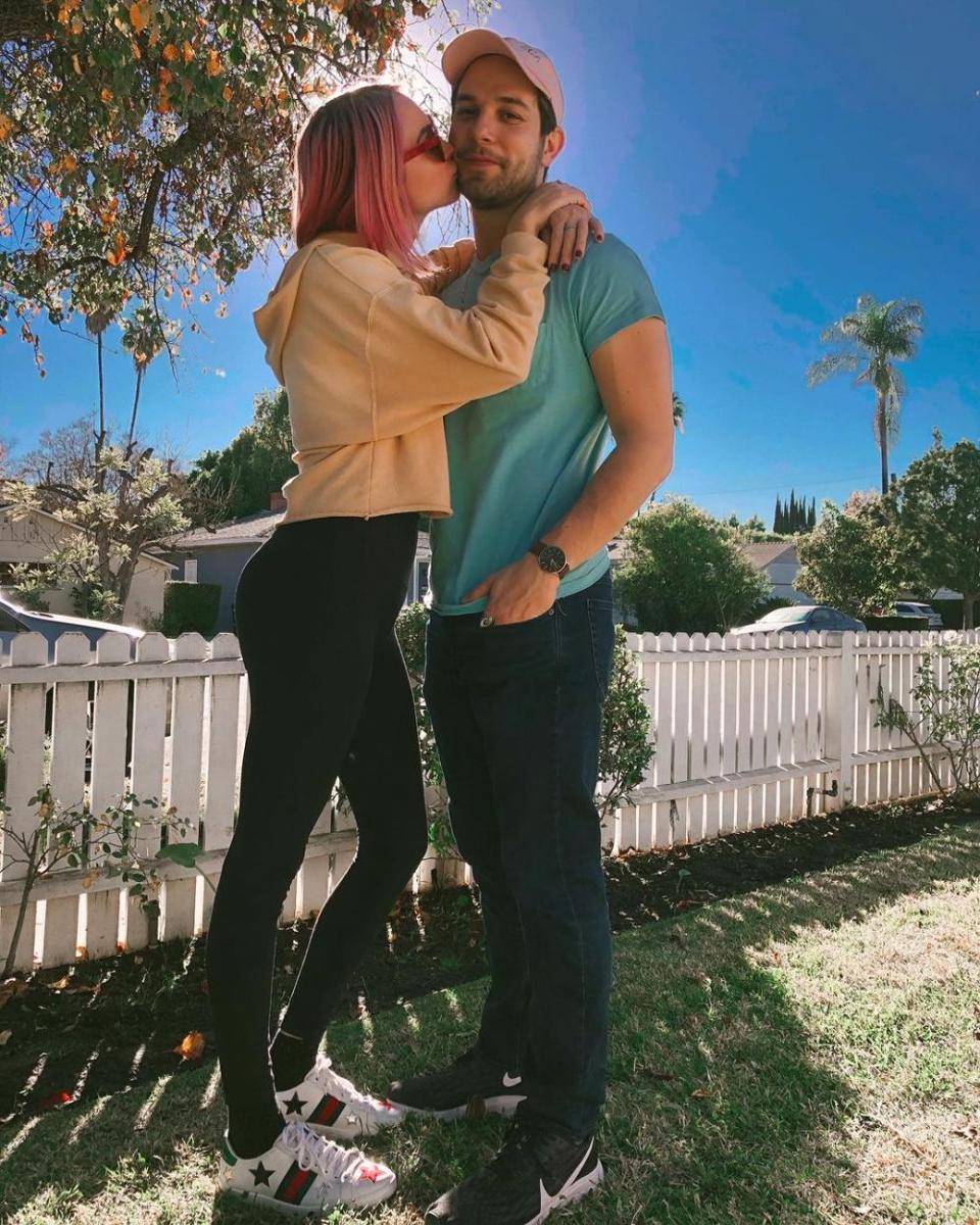 instagram.com/skylarastin