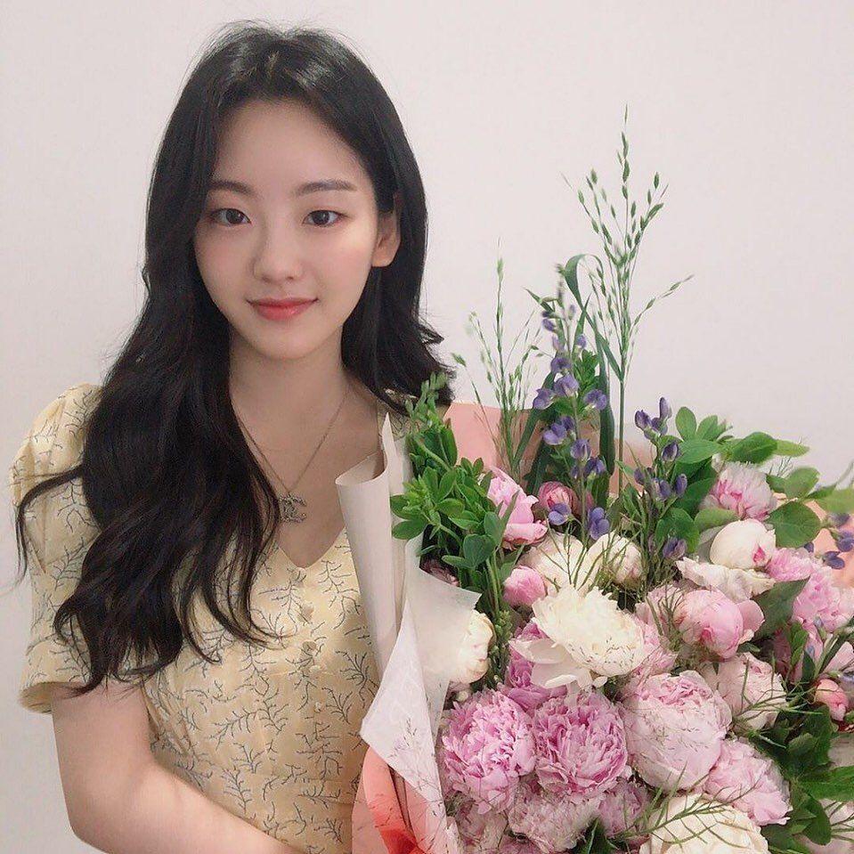 instagram.com/choyihyun_