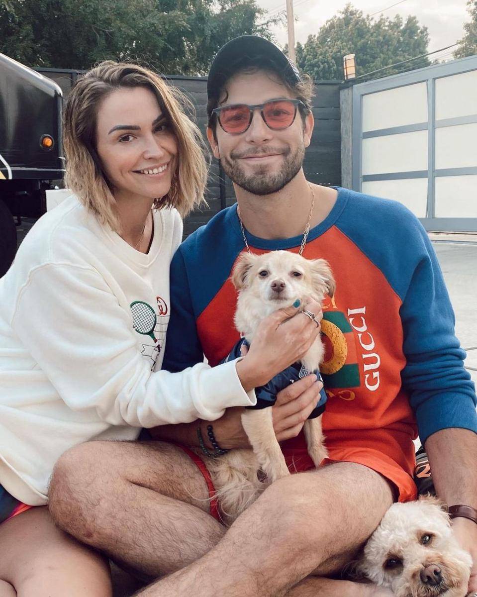 instagram.com/skylarastin