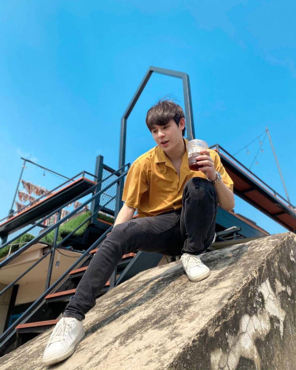 instagram.com/pluem_purin