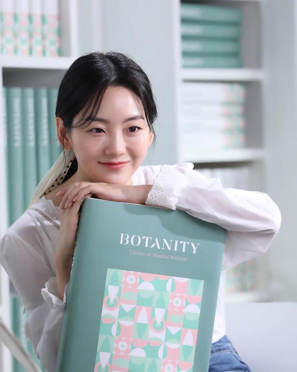 instagram.com/choyihyun_